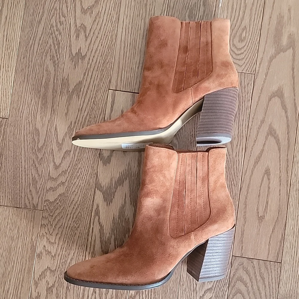 Charles by charles david "Shopper" Kid Suede Bootie - Picture 3 of 10